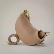 Aarni hirvennahka olkalaukku luna hiekka kulta sand