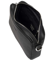 Aarni iso olkalaukku hirvennahka musta hopea