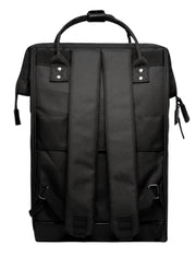 Cabaia berlin iso musta reppu