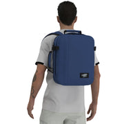 Cabin Zero sininen Tech navy pieni matkareppu 28l reppu tummansininen