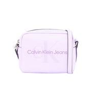 Calvin klein jeans violetti olkalaukku sculpted kameralaukku
