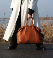 Montana butte iso matkakassi ruskea nahka konjakinruskea