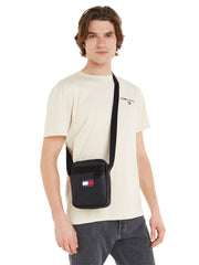 Musta tommy jeans elevated reporter olkalaukku miesten