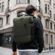 Samsonite 2FIT underseat reppu matkustureppu vihreä selässä