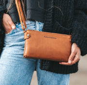 Sisli olkalaukku ruskea nahka chesterfield brand