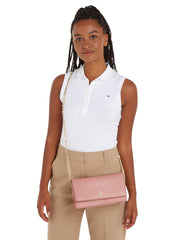 Tommy hilfiger punainen olkalaukku refined