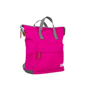 nylon roka london reppu kierrätetty pinkki sustainable candy bantry b