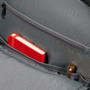 American Tourister At Work Nxt 14 musta pieni matkareppu taskut