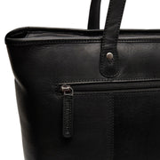 Chesterfield Astano nahkainen musta iso olkalaukku