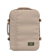 CabinZero classic cabin 44l matkareppu iso vaalea reppu Cebu Sand
