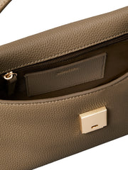 Calvin Klein Emblem Pebble pehmeä iso olkalaukku taupe