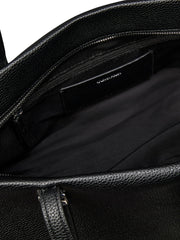 Calvin Klein Pebble musta iso olkalaukku