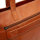 Chesterfield Brand Osira iso olkalaukku nahka konjakinruskea ruskea vetoketju