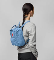 Fjällräven Kånken mini sininen pieni reppu ultramarine