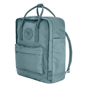 Fjällräven Kånken No. 2 sininen reppu sivusta