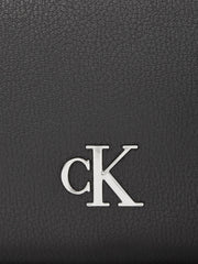 Minimal monogram musta calvin klein  olkalaukku