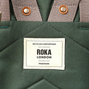 Roka London reppu Sustainable L-koko Thunderstorm