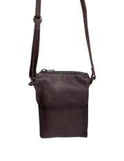 Sajaco ruskea puhelinlaukku laukku pieni tummanruskea