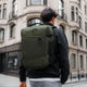 Samsonite 2FIT underseat reppu matkustureppu vihreä selässä
