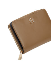 Tommy Hilfiger Icon pieni ruskea lompakko vaaleanruskea