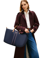 Tommy Hilfiger Popette Weekender iso olkalaukku sininen