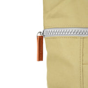 keltainen Roka london khaki reppu finchley iso