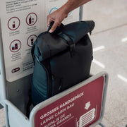musta reppu Zeeksack rolltop matkustusreppu matkareppu 21l