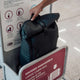 musta reppu Zeeksack rolltop matkustusreppu matkareppu 21l