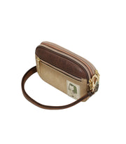 vaalea Anekke Muse kameralaukku ruskea olkalaukku