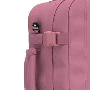 vaaleanpunainen rosa cabinzero 28litrainen matkustusreppu pieni reppu