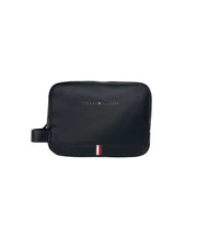 toilettilaukku musta washbag tommy hilfiger corporate